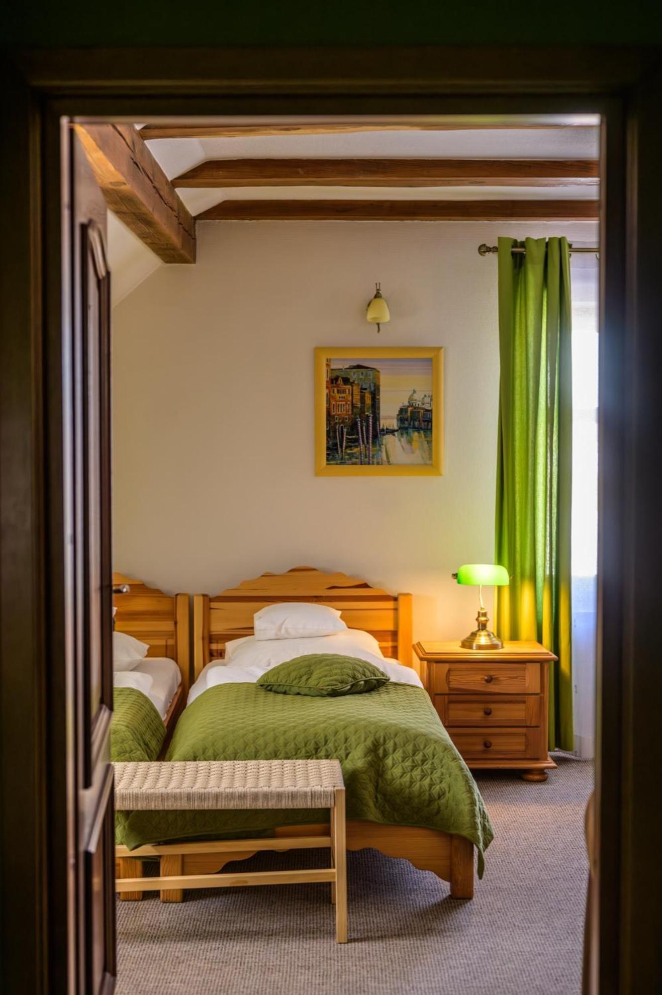 Zabi Dwor - Hotel - Restauracja - Spa Zelená Hora Exteriér fotografie